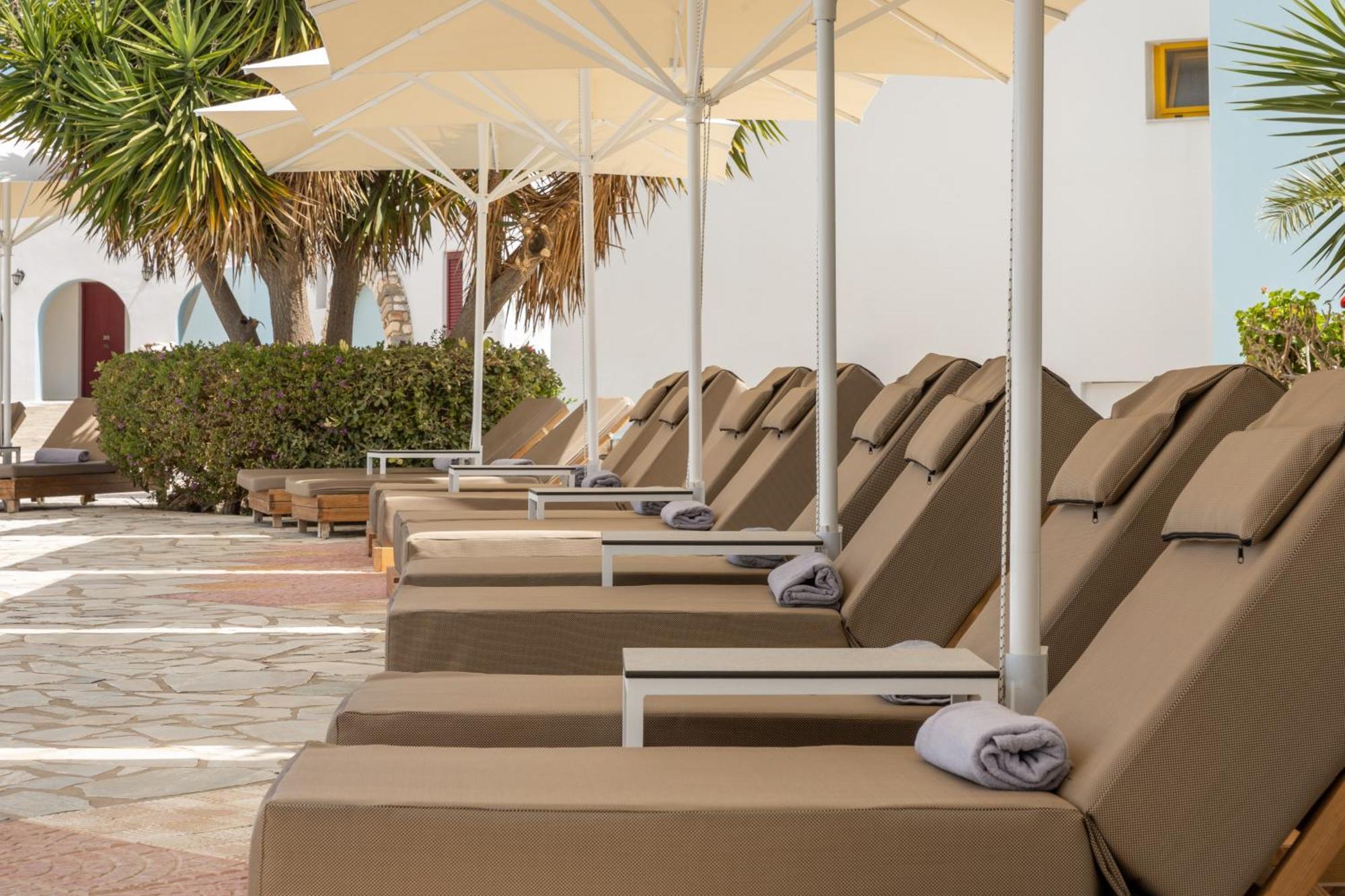 Asteras Paradise Парікія Екстер'єр фото